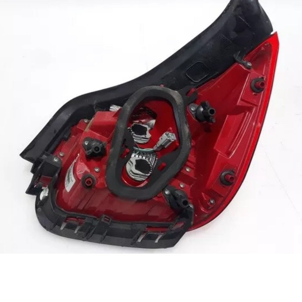 Tail Lights Exterior R Replace# 23151406
