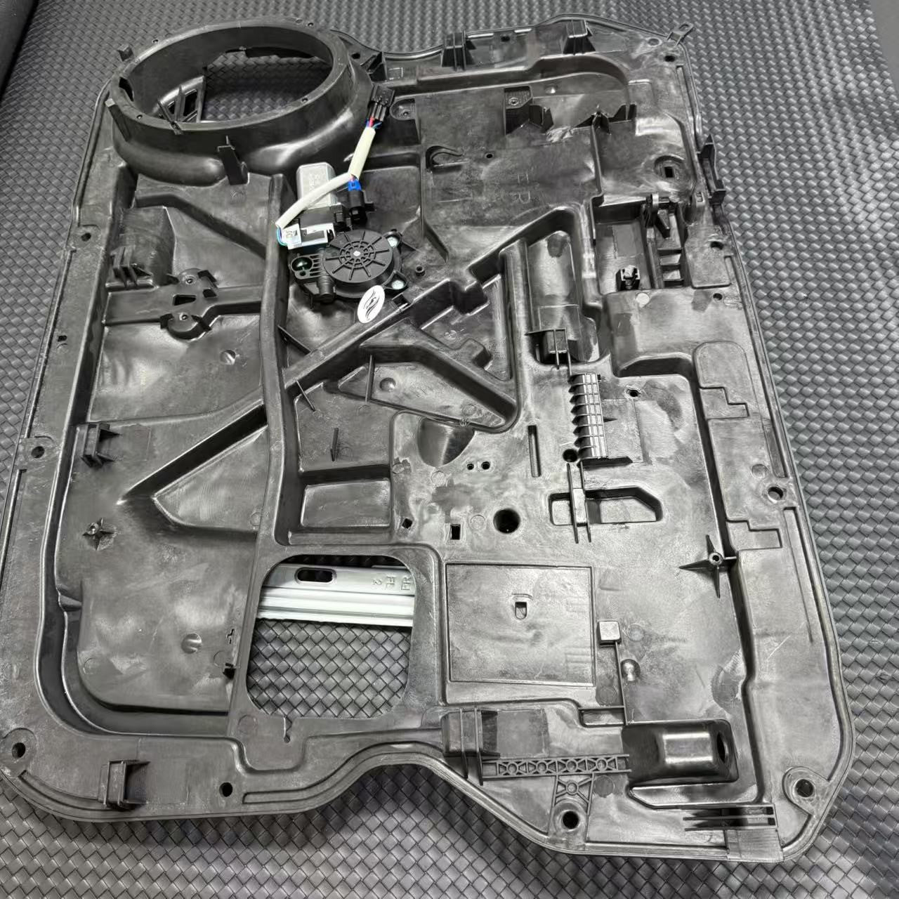 68171826AD Front Right Door Window Regulator for Ram 2500 3500 13-23 Q