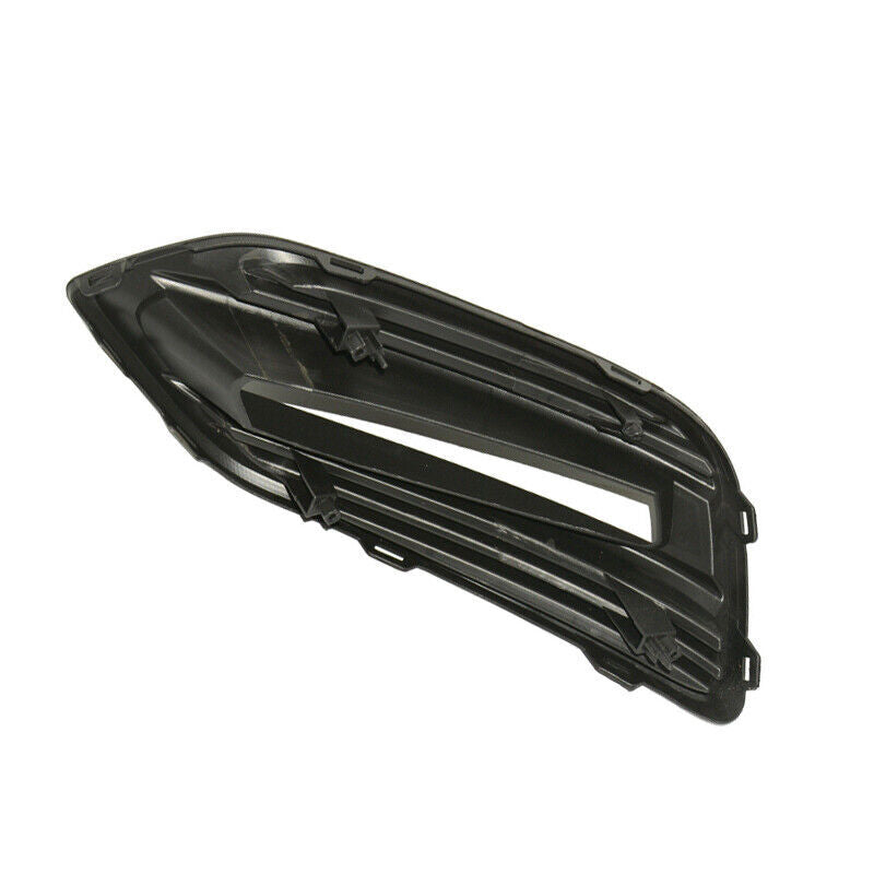 Left side: Front bumper fog light and driver's light cover for 2019-2021 for Honda HR-V.