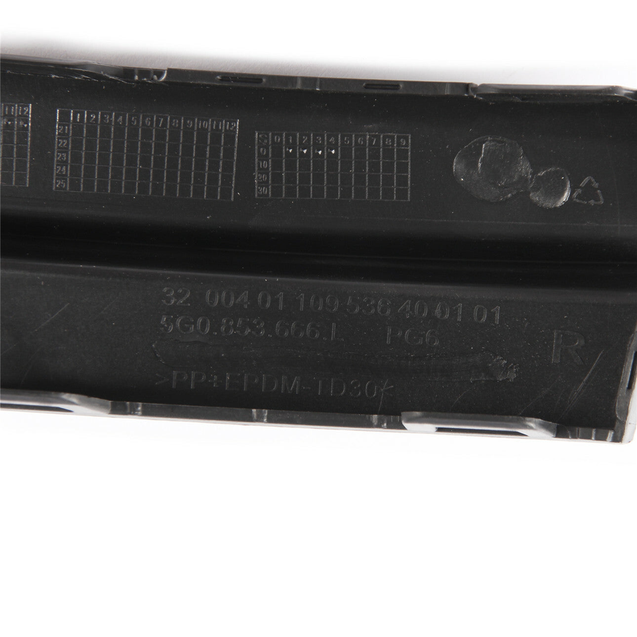 Front Right Bumper Trim for VW for Golf