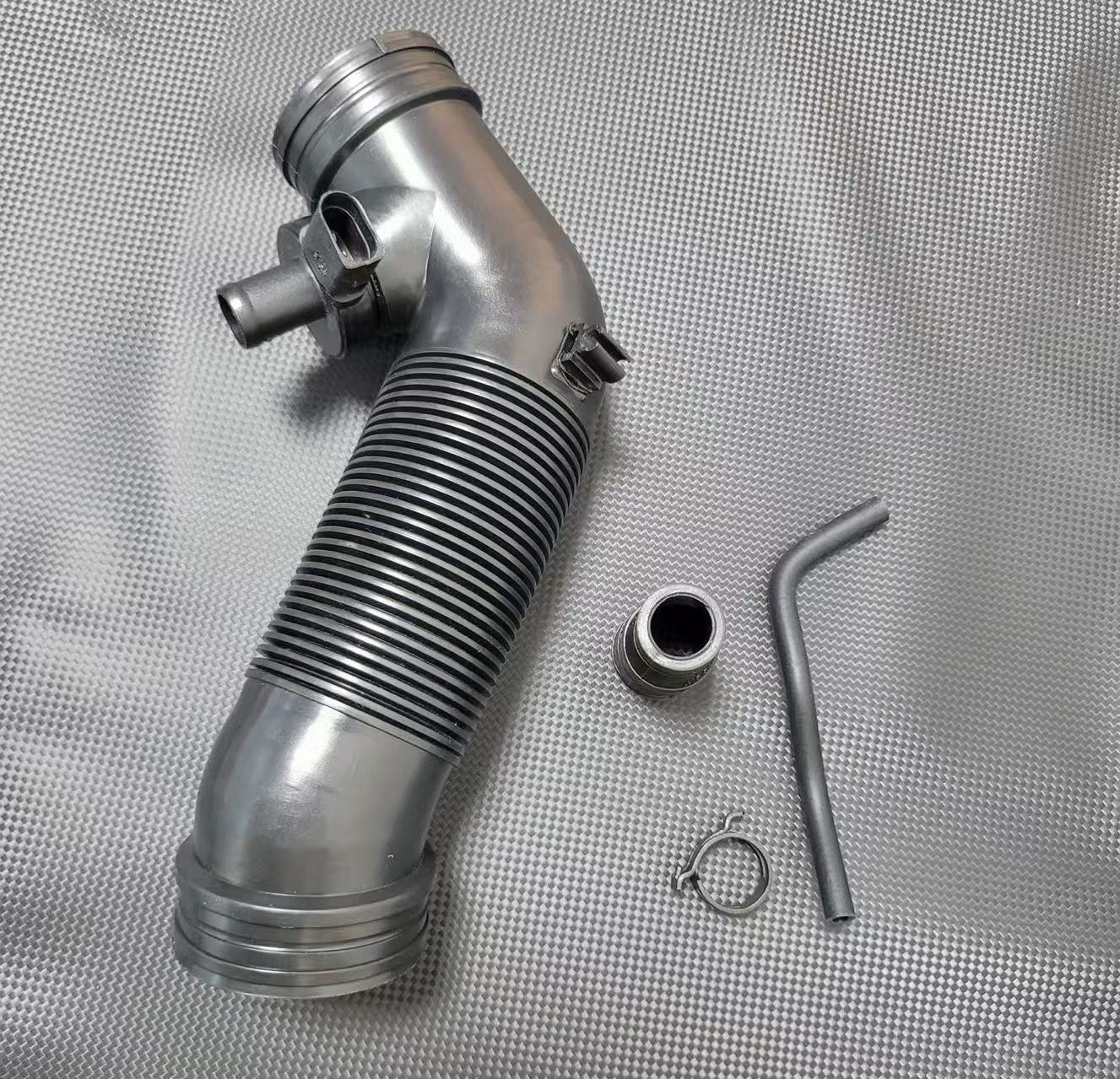 1 PC 1J0129684 Air Intake Tube Hose for VW MK4 for Jetta for Golf 2003-2004 Q