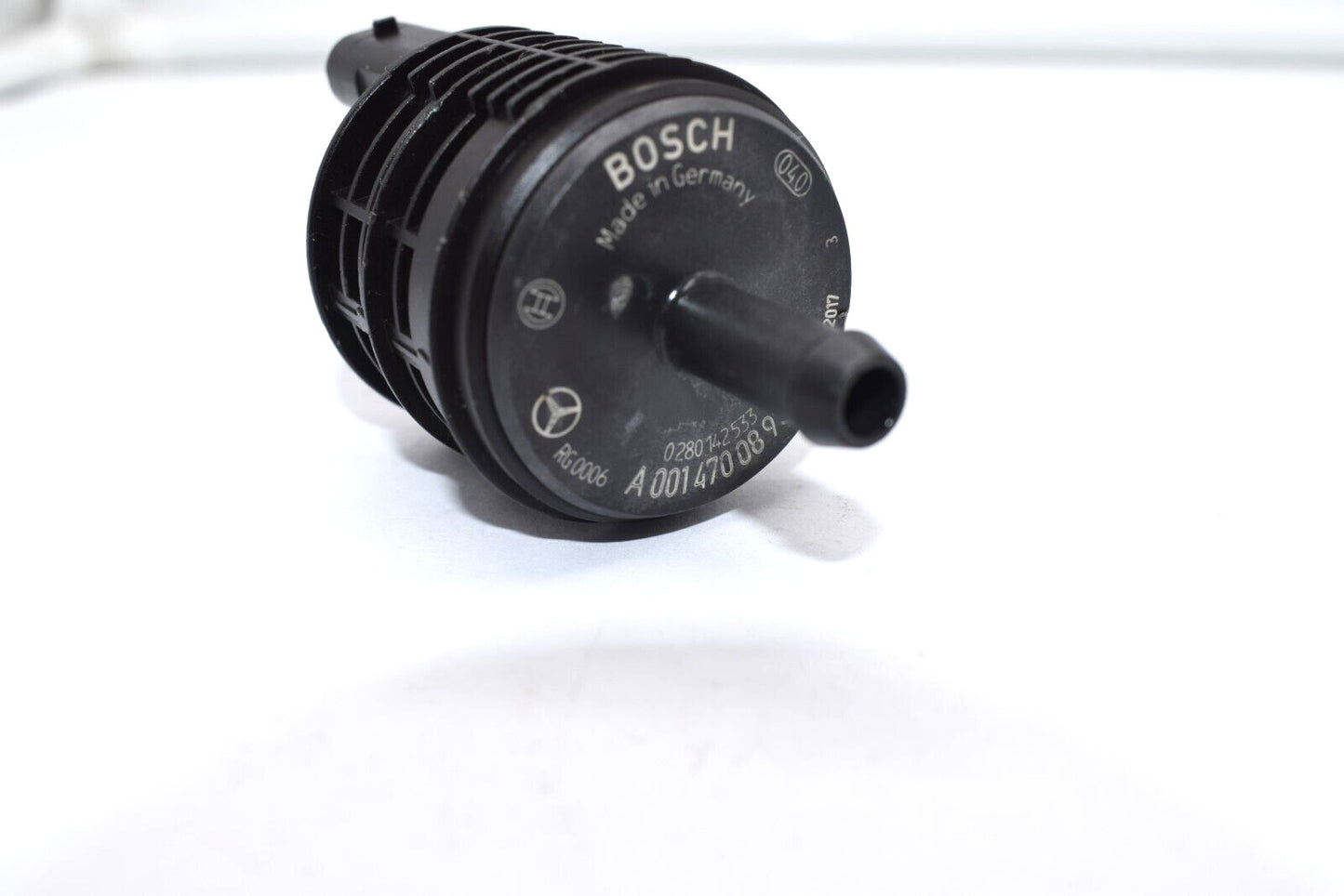 Steam tank purification solenoid valve A0014700893 0280142533 is suitable for 2016-17 for Benz E400 G550- n