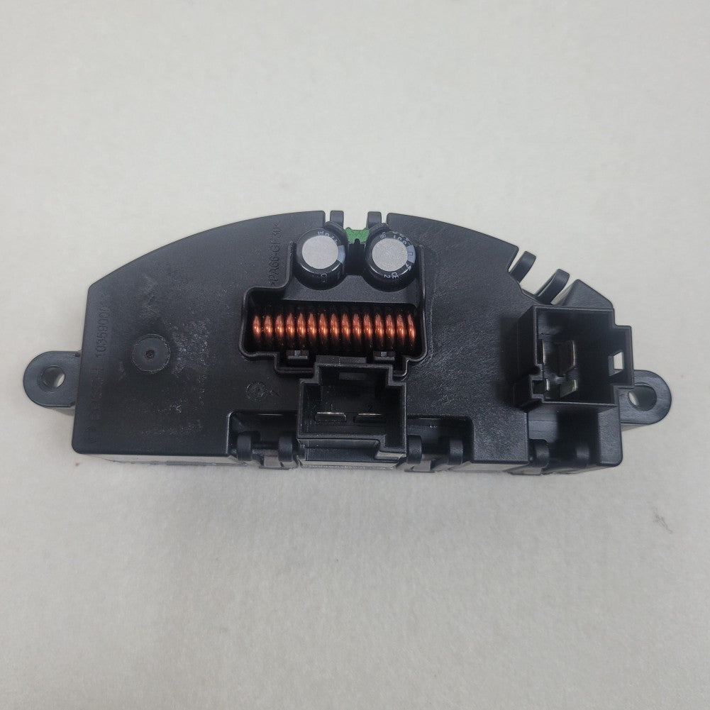 Fan motor and regulator for Mercedes W222 S550 14-17 Q