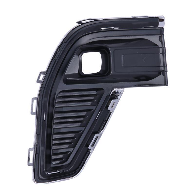 A Pair Lamp Bezel Front Fog Light Trim Cover For 2020-2022 for GMC Acadia 84740045