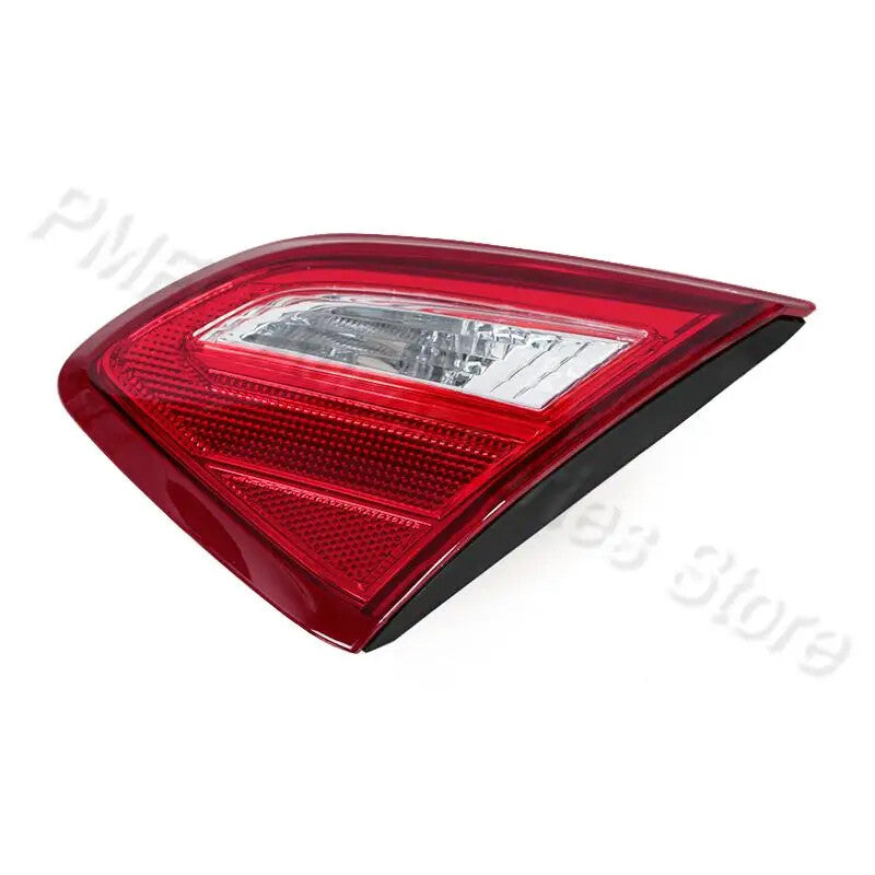 1. Dual inner taillights and brake lights. Taillights are suitable for Nissan TEANA Altima 2016-2019.