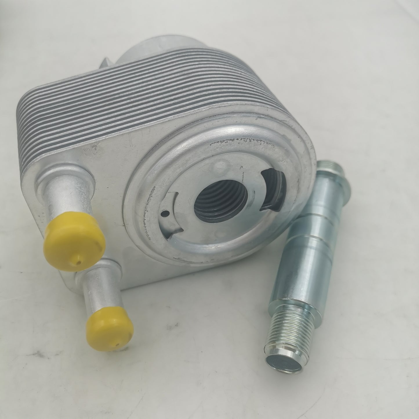 Engine oil cooler 5037523AB is suitable for Dodge for Challenger Grand Cherokee chargers (09-23).