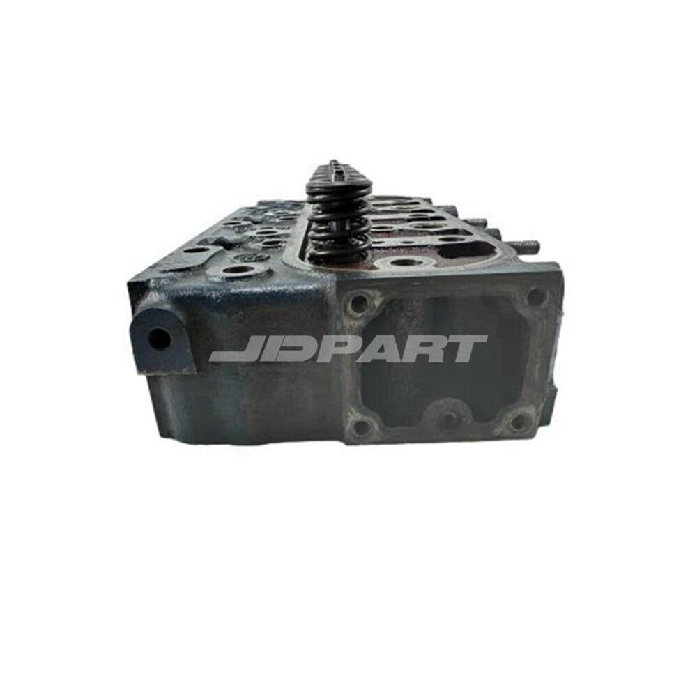 D905 cylinder head assembly is suitable for excavator engine parts.