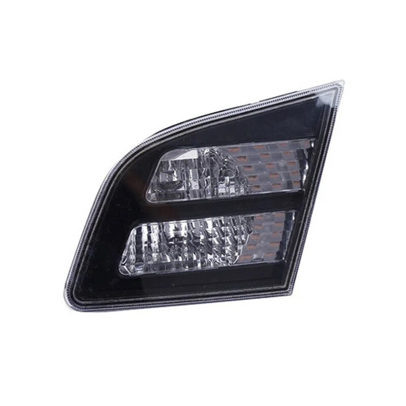 Pair Outer Taillight turn signal lights For Chana Alsvin 2009-2012 Sedan