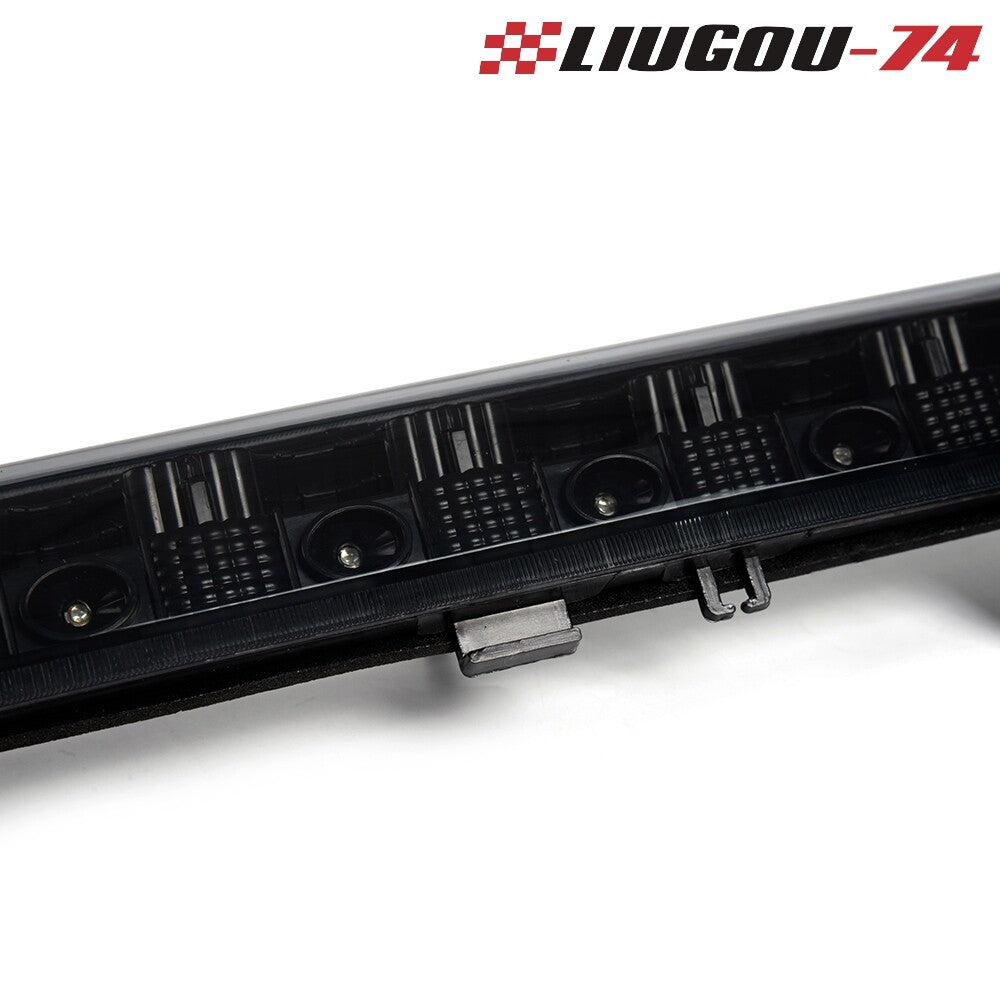 Suitable for 00-06 Suburban Tahoe for GMC for Yukon LED Third Brake Light Smoke- v
