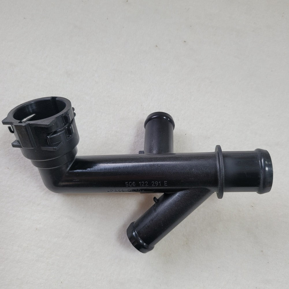 Coolant Pipe Hose for Volkswagen for Jetta Beetle for Passat 14-17