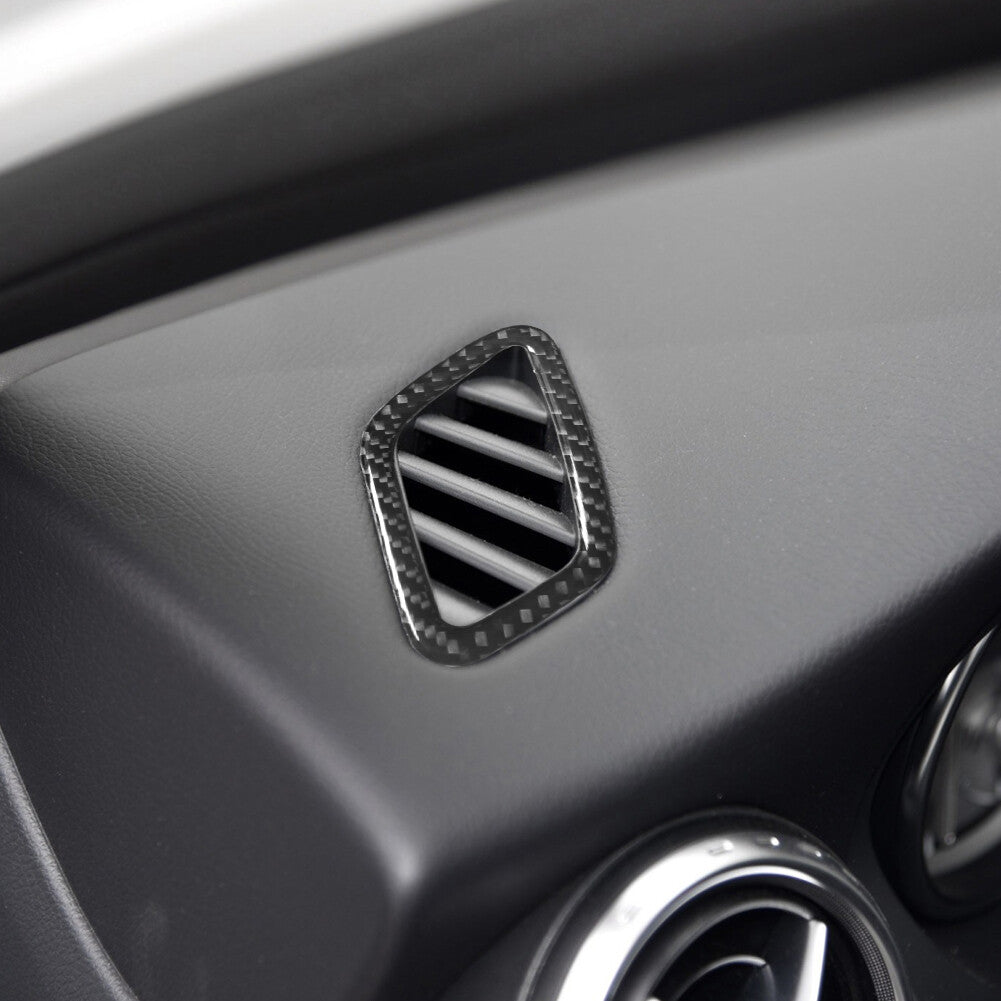 Suitable for LR for Defender 90 110 2020-2023 carbon fiber rear air socket anti kick panel- v