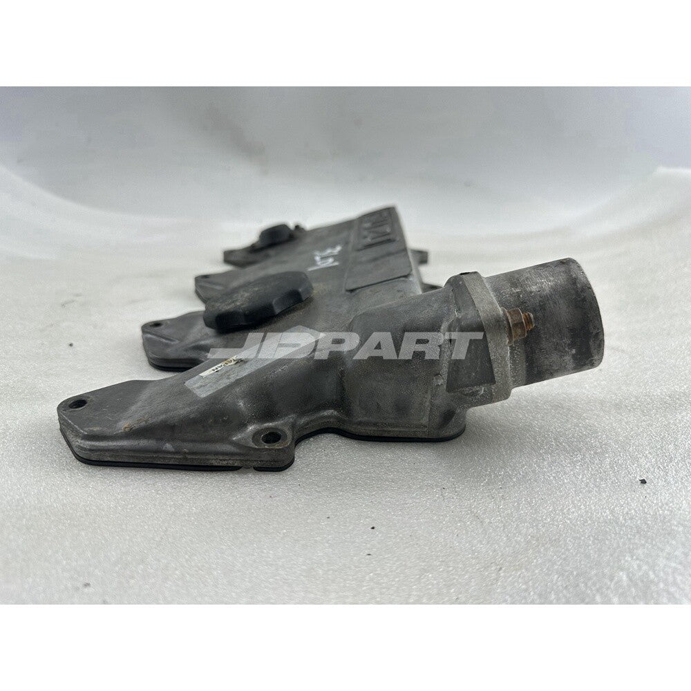 3LD1 Valve Chamber Cover for Isuzu Engine Parts -