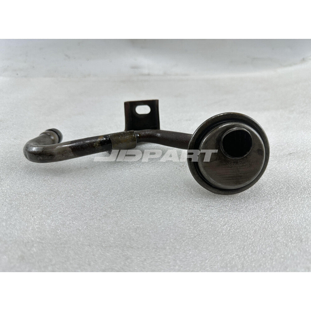 4LB1 oil suction cup is suitable for Isuzu engine spare parts.
