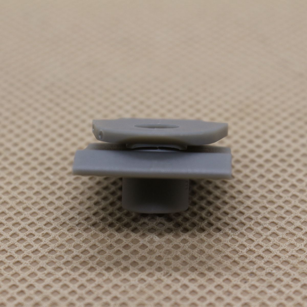 New 15 Front Bumper U Nut Retainer Clip C274-50-133 for Mazda CX-5 CX-7 CX-9