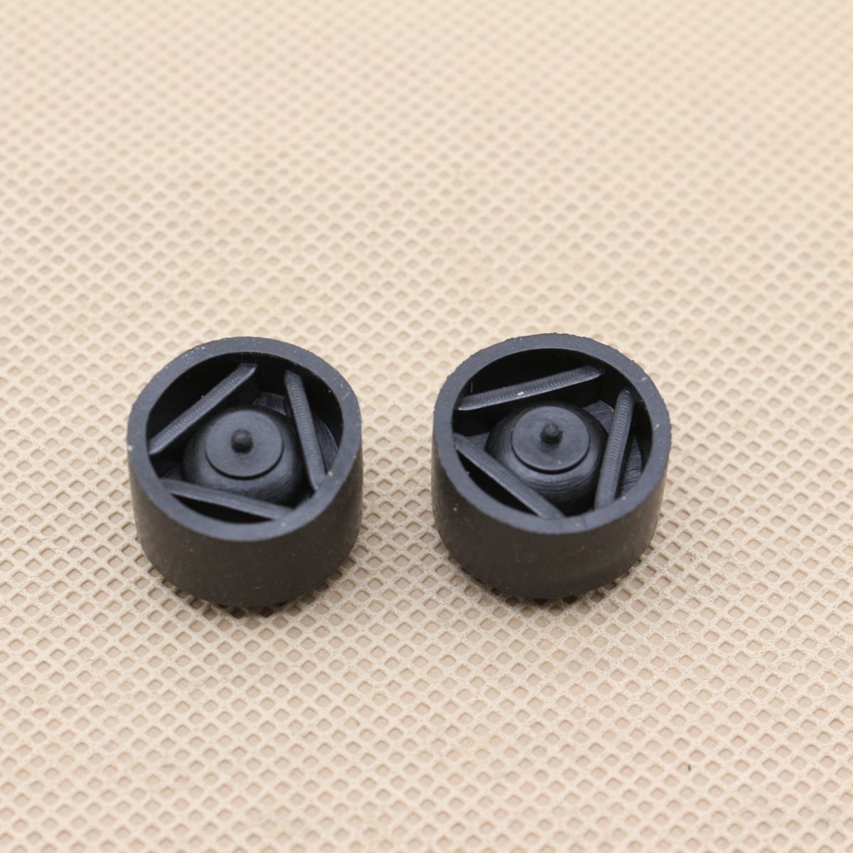 2-piece engine hood mounting rubber grommets, 18 mm, suitable for Audi , for Volkswagen , and for Skoda 07C103226B