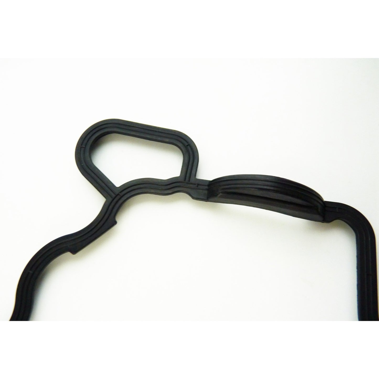 Suitable for C240 C280 C32 AMG CLK320 E320 S350 engine valve cover gasket 1120160321- v