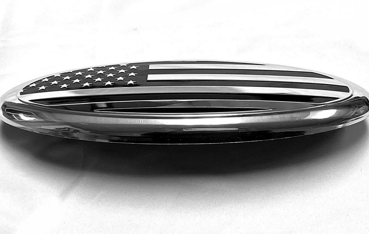 2 Piece Car License Plate Frame Cover Hood Rear Boot Screw Cap Chrome Suitable for Mercedes - v
