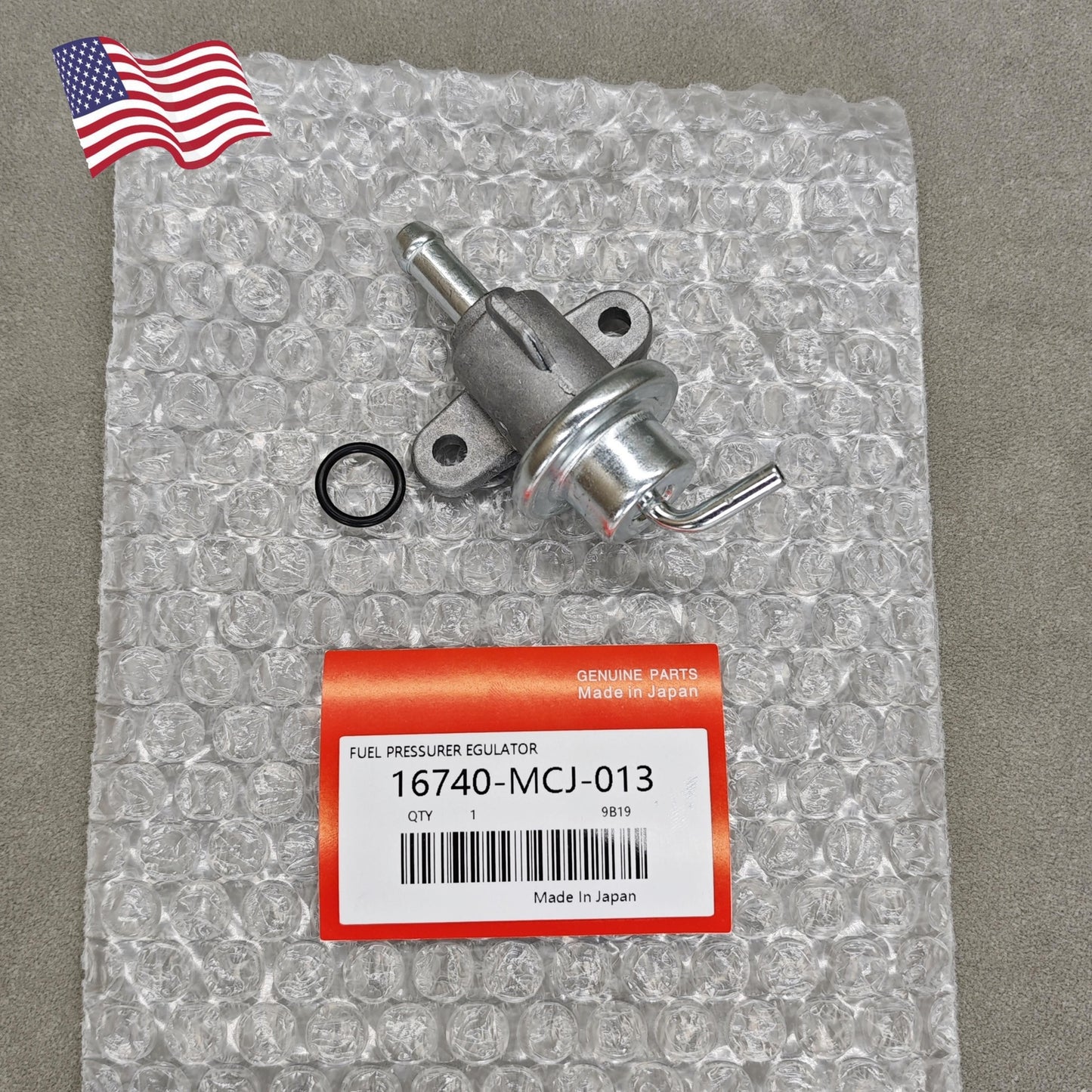 Fuel pressure regulator suitable for Honda 2001 CBR929R and 2003 CBR954R 16740-MCJ-013