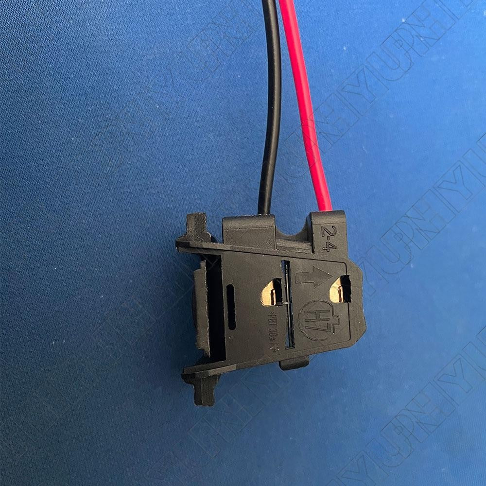 1 x Plug Lamp Socket Headlight H7 51787491 for Fiat 500 500CC Q