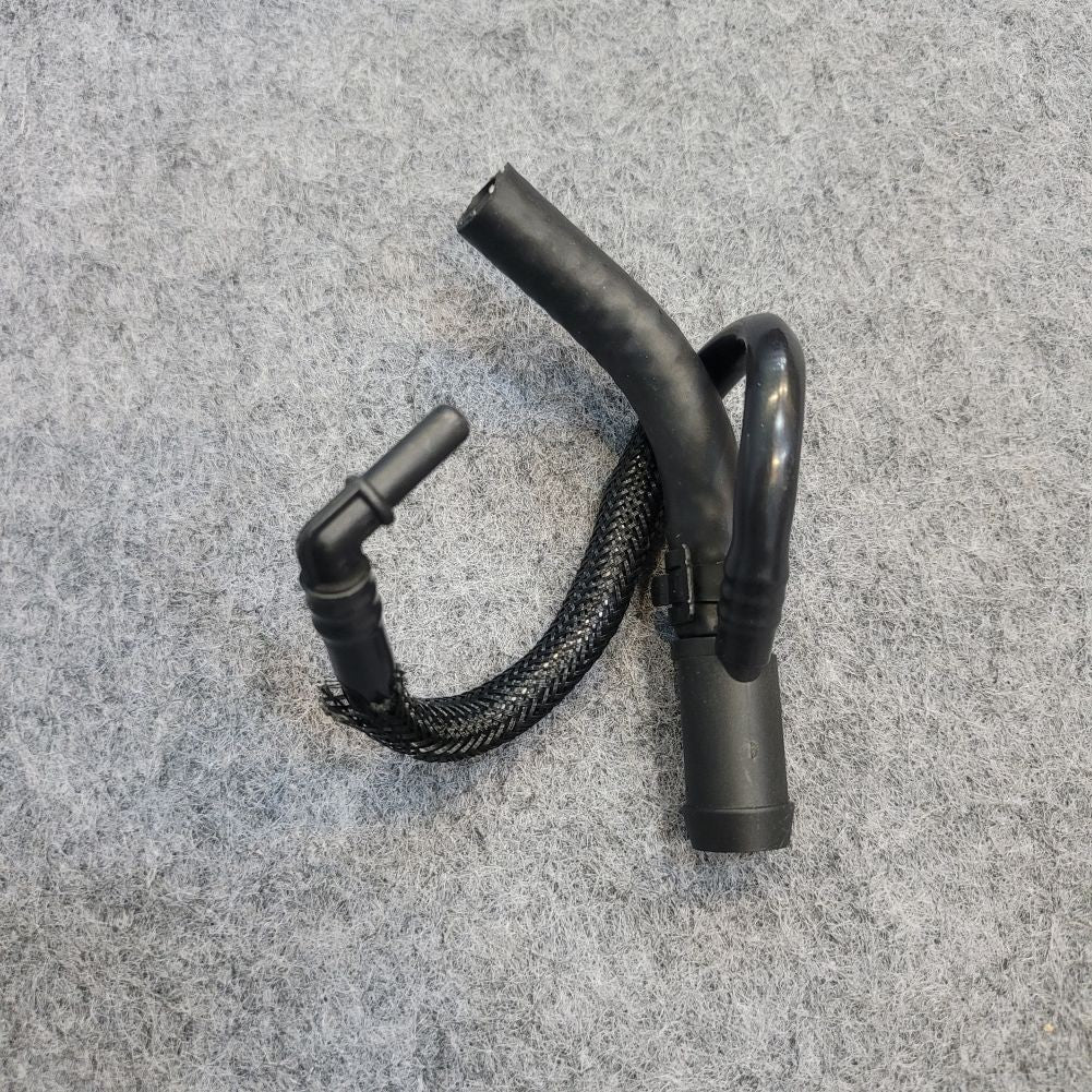 Water pump hose LR012643 is suitable for Land Rover for Range Rover (2010-12-).