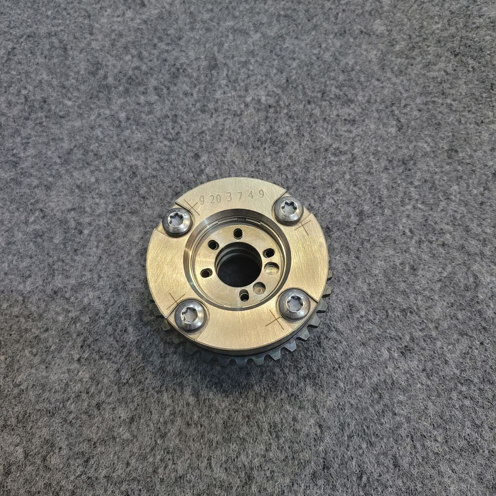 Camshaft adjuster suitable for Mercedes S550, ML550, E550 10-15