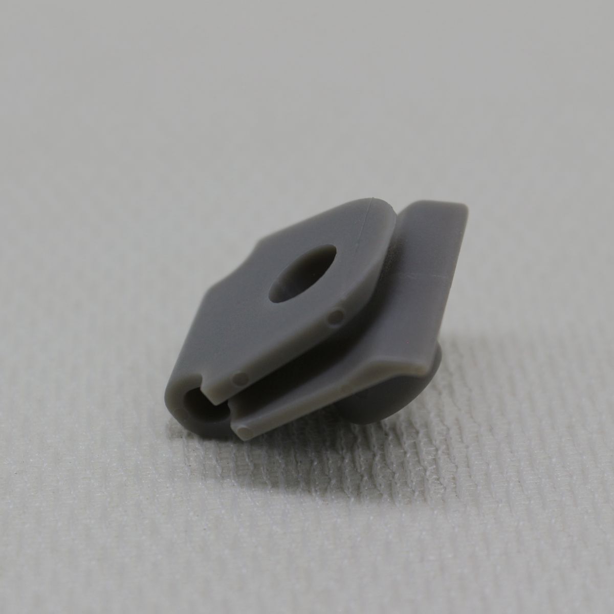 new 10-piece front bumper retainer nylon U-nut C274-50-133 for Mazda CX-5 CX-7