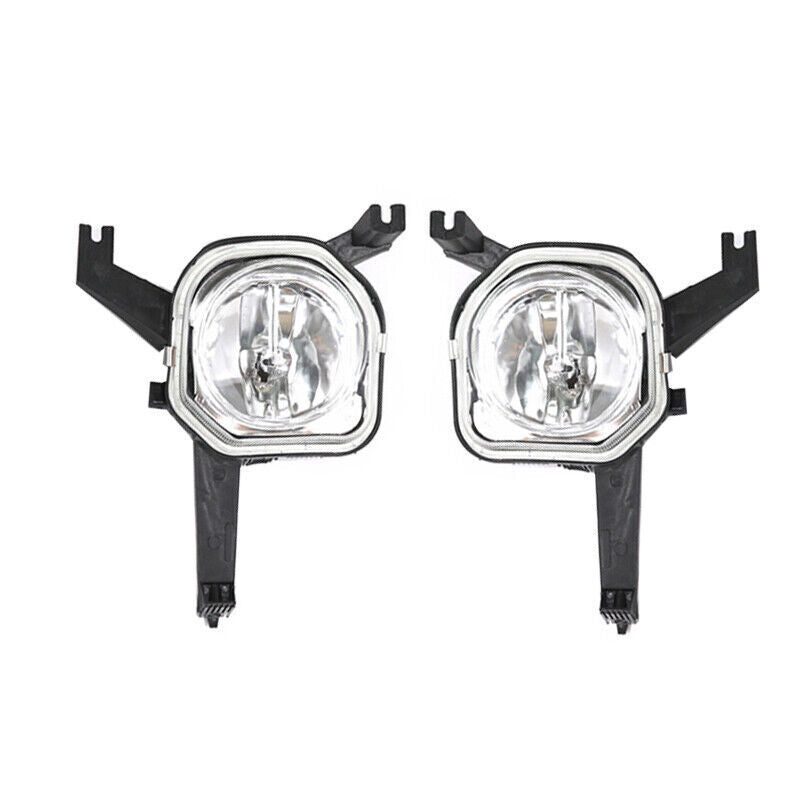 The right front bumper has no fog lights. These fog lights are for the for Peugeot 306 (1999-2002).