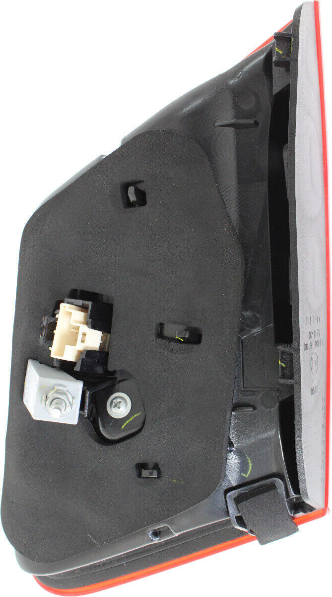 Applicable to for Mercedes-Benz E-Class (around 2015-2016), retail interior sedan.