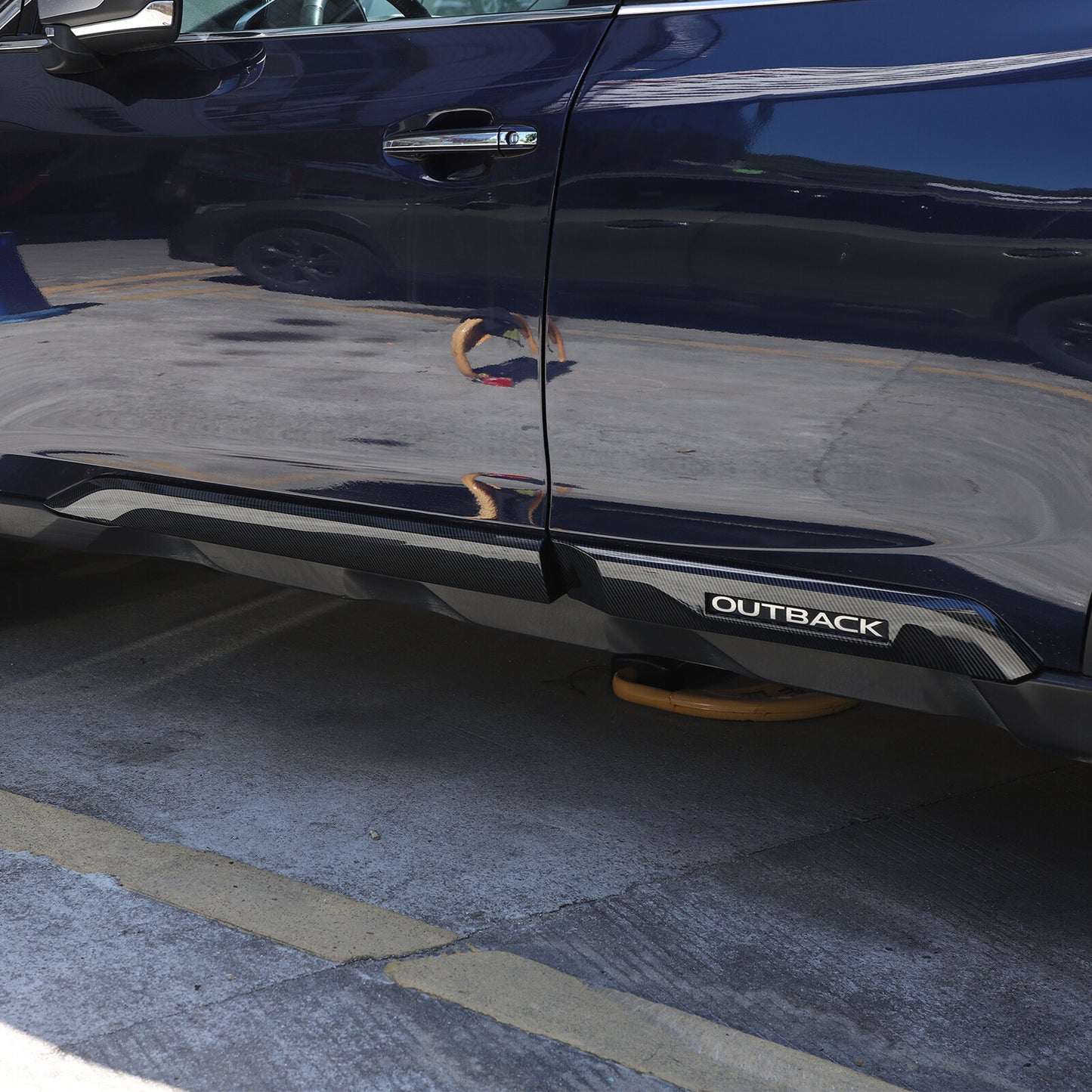 Carbon fiber ABS body side door molded cover trim for Subaru Outback 2022-2023- n