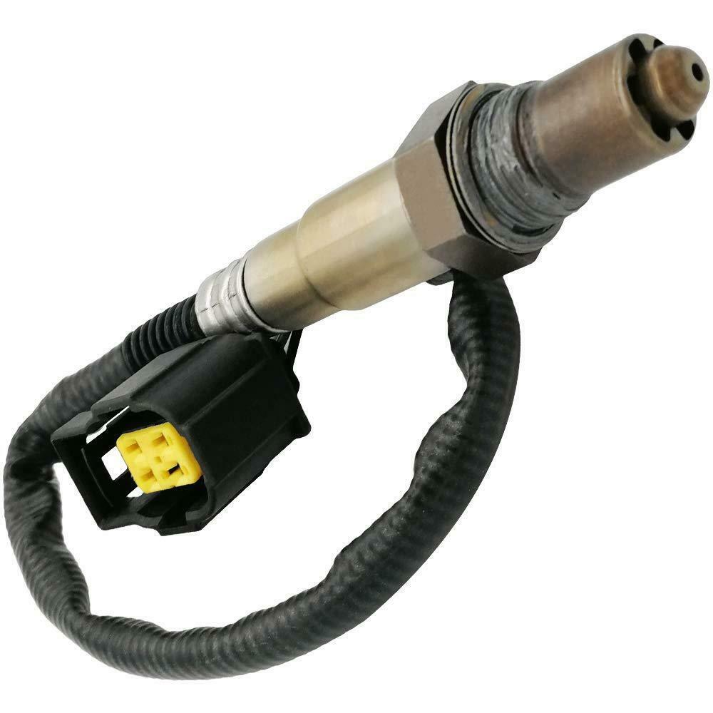 Four upstream and downstream oxygen sensors suitable for S550, E550, ML350, and ML550 models from 2006 to 2013. n