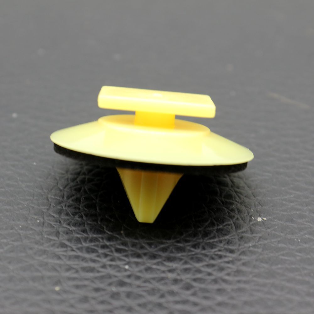 10Pcs Lower moulding Clip Spoiler Retainer for Mazda KB8A-51-SJ3