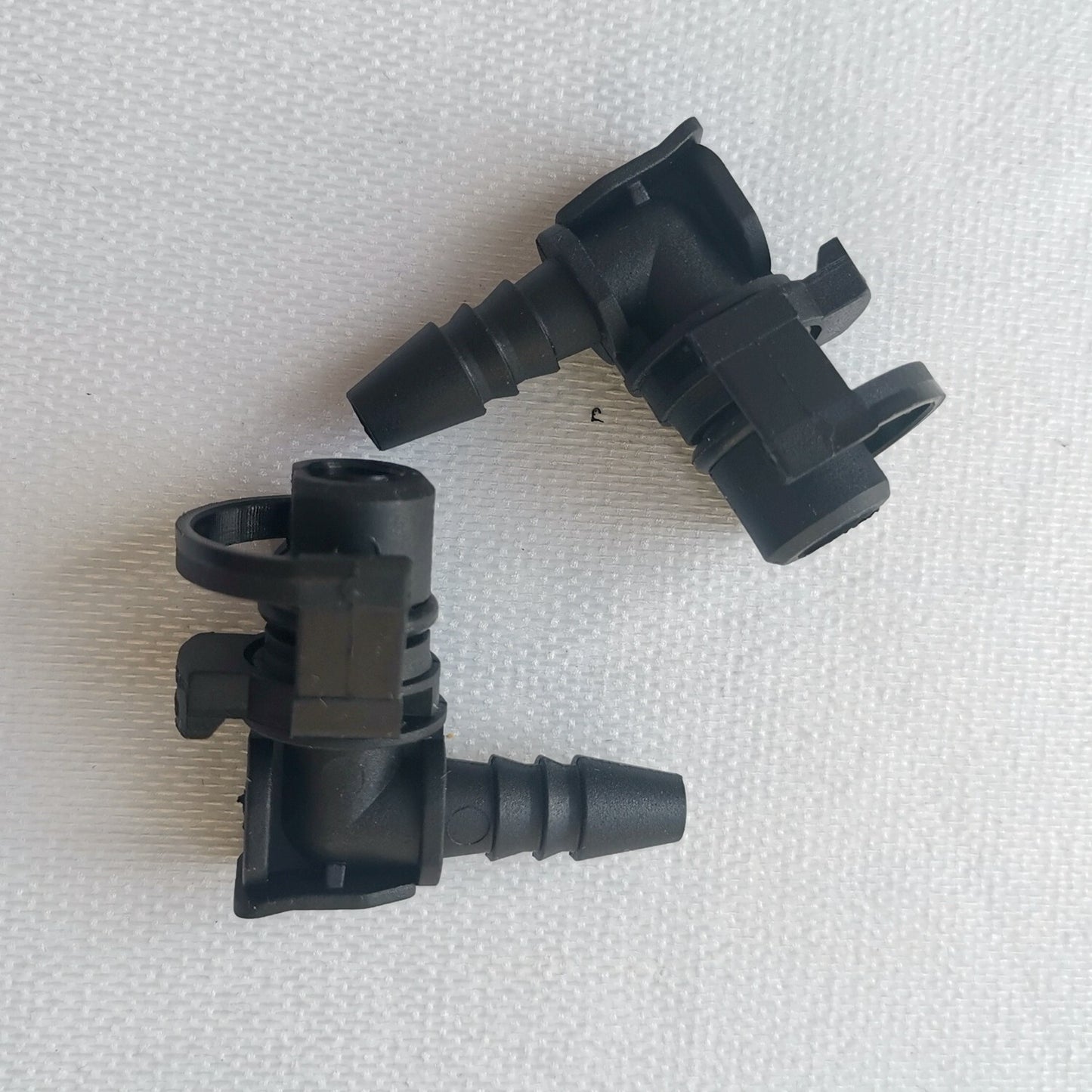 2x for CHEVY SONIC THROTTLE BODY HEATER HOSE CONNECTORS INLET 55354565