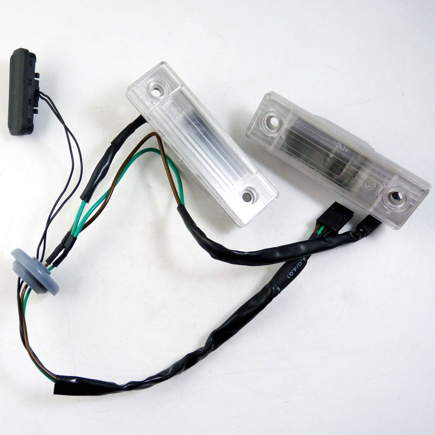 for Chevrolet for Cruze Orlando New Trunk Release Switch with Licence Plate Lamp Set