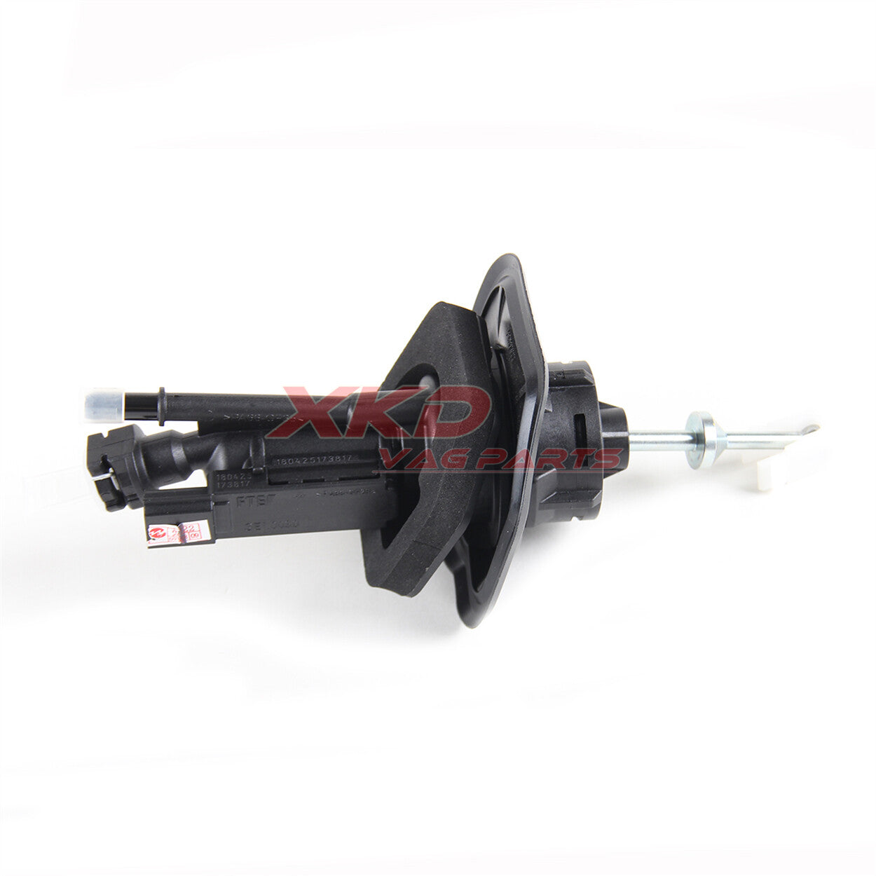 1.5L MT clutch master cylinder suitable for 2018 and 2019 for Ford Focus JD8G7A542AA