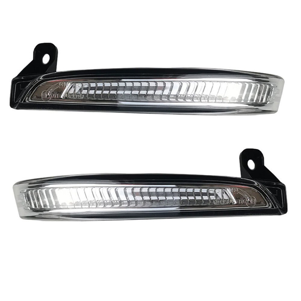 A pair of LED turn signals on the side mirrors are suitable for 2009-2015 for Chevrolet for Cruze J300.