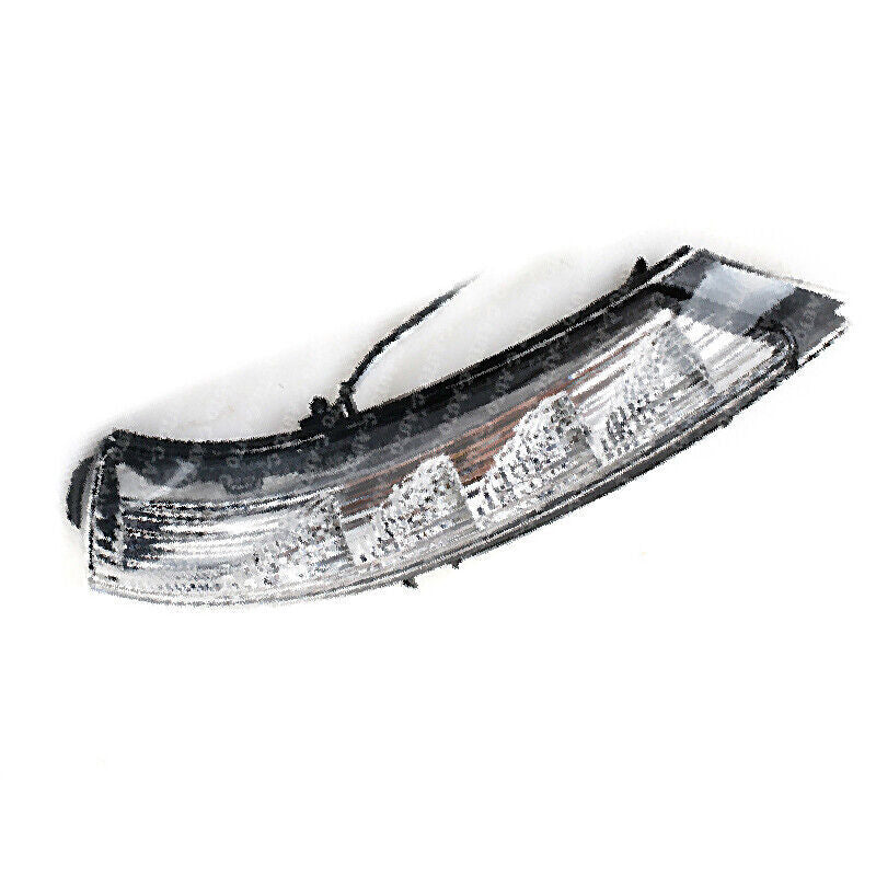 Left-side LED turn signal light for Buick Regal 2011-2016.