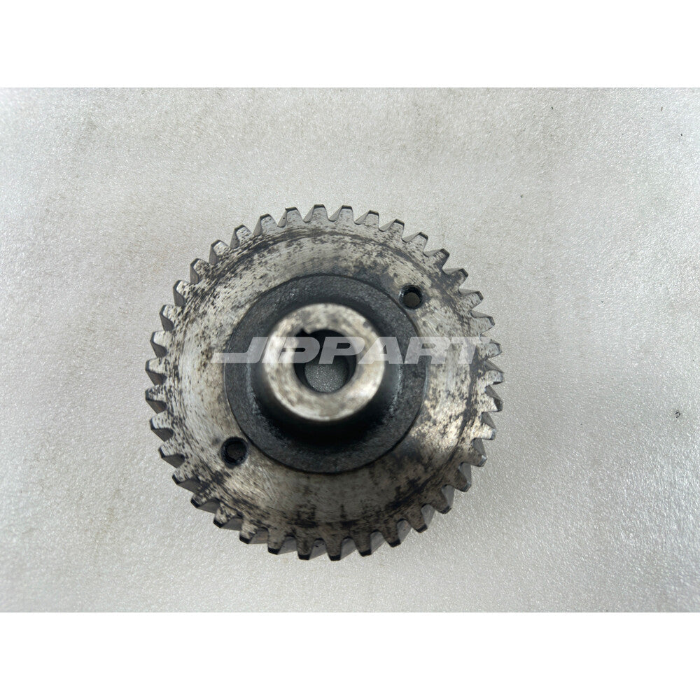 4D95 shaft idler gear is suitable for diesel engine parts.