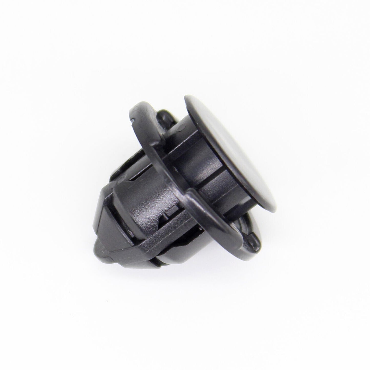 2Pcs 16mm Hole Push Type Retainer Clip 62828-AG000 For 2013-2019 for Nissan Versa
