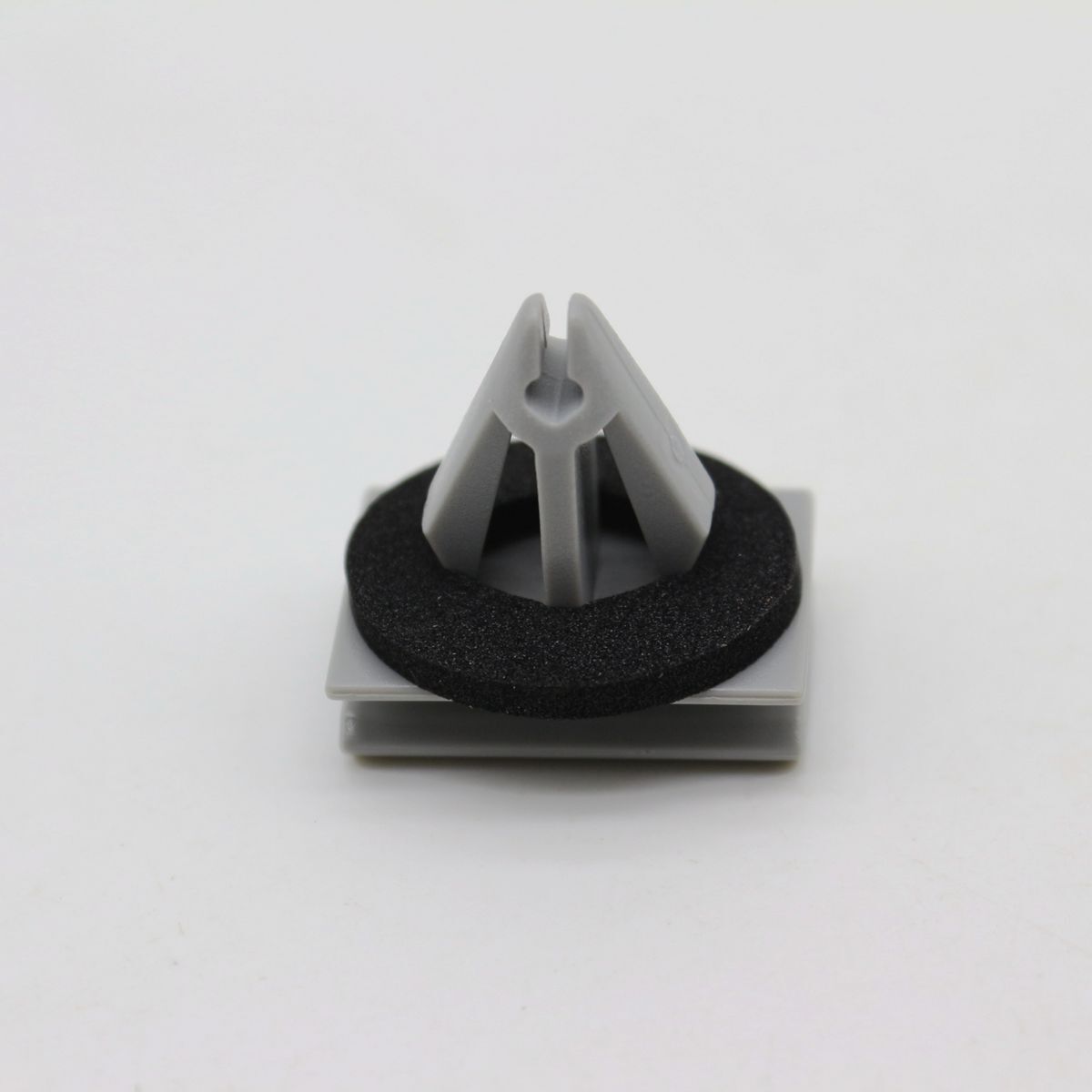 10 pieces of windshield pillar clips suitable for Chevrolet models 15288146 and 15893516.