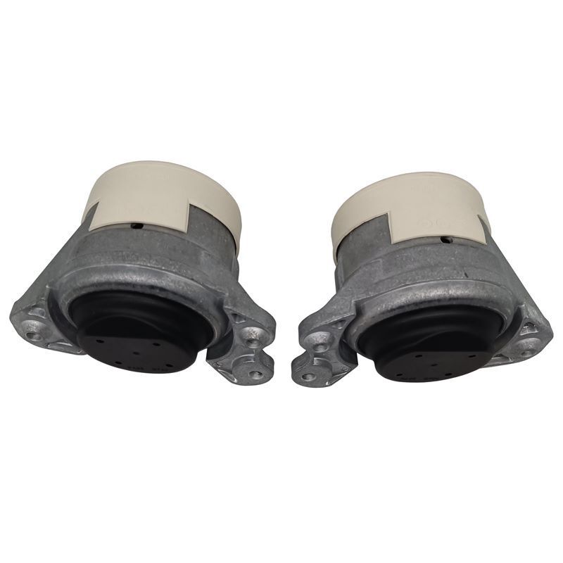 One pair of engine mounts, suitable for Mercedes-Benz C300 2.0L (2015-2018).