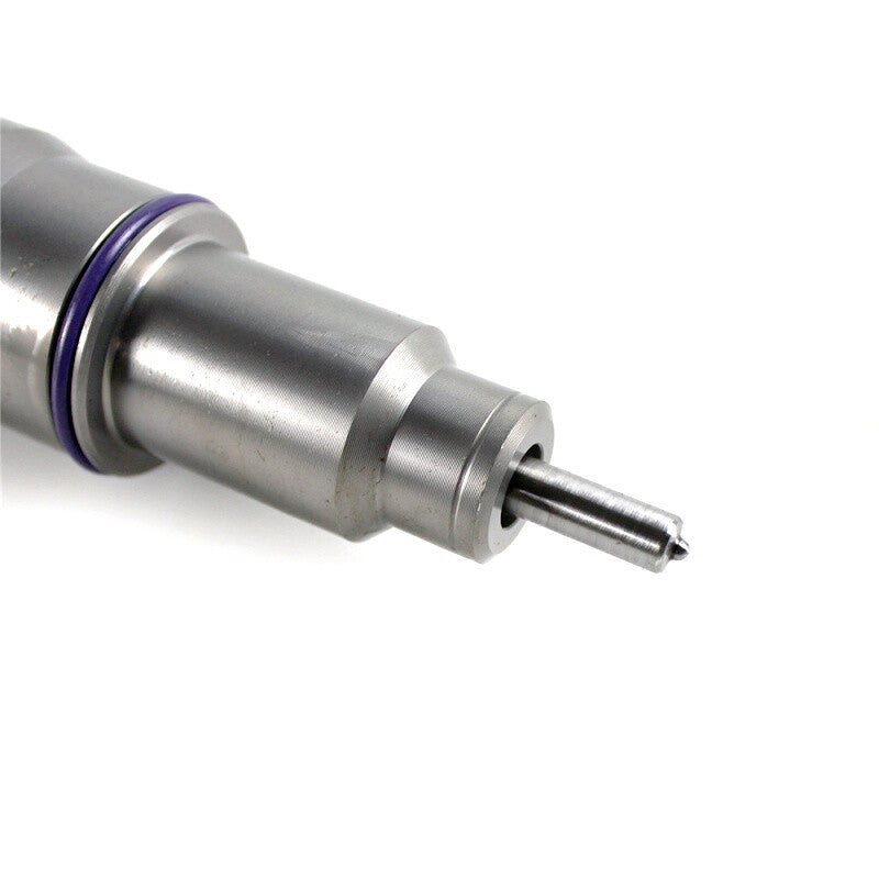 Fuel injectors suitable for Volvo or for Mack D13 MP8 85020428 85144518 85020032 22012829