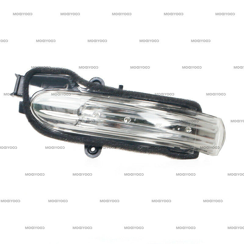 Left-side turn signal indicator for 2004-2007 for Mercedes-Benz W203 rearview mirror.