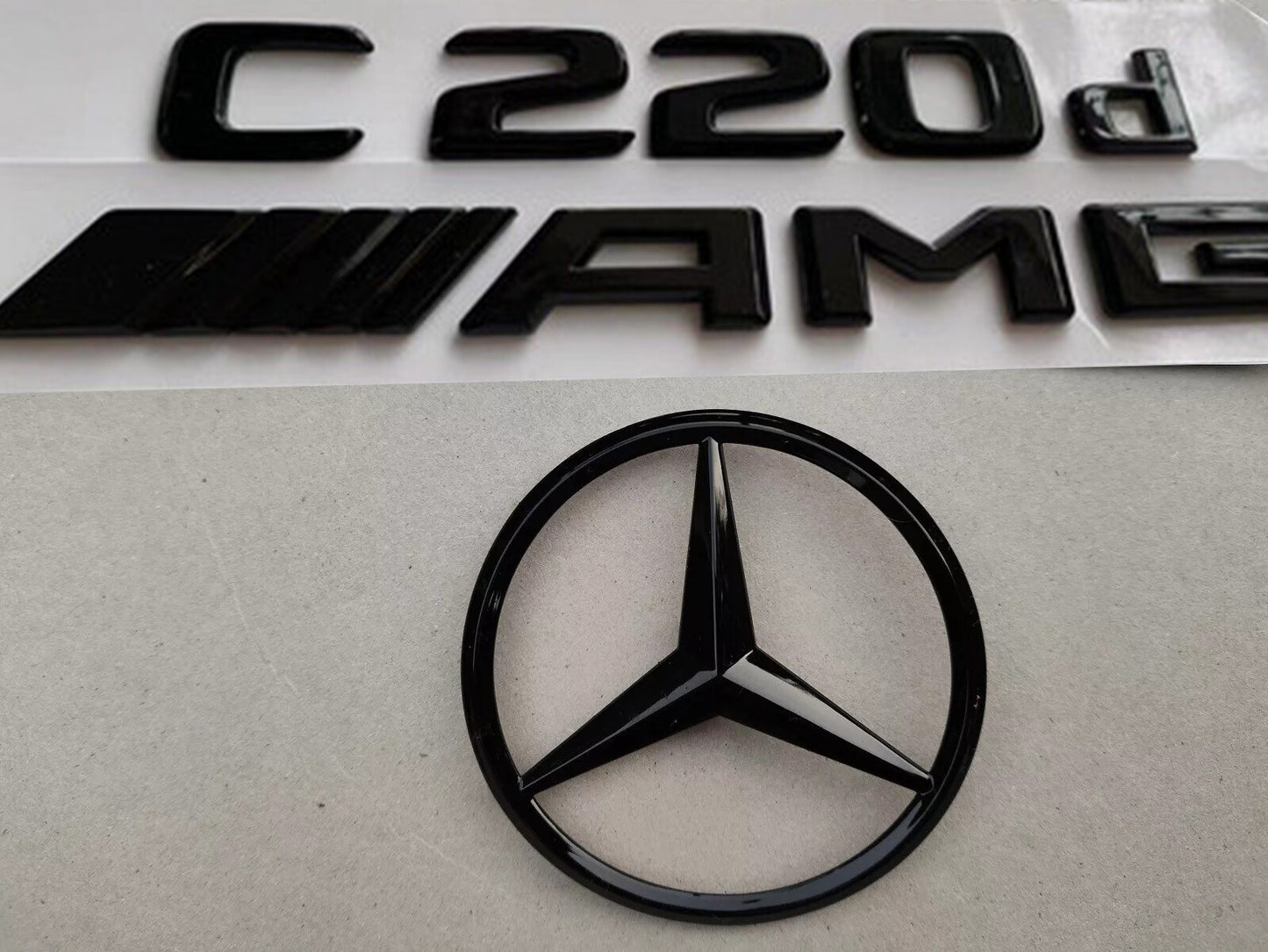 GLOSS Black Rear Star and Badge for Mercedes C-Class C220d AMG W205 2015+ Saloon!