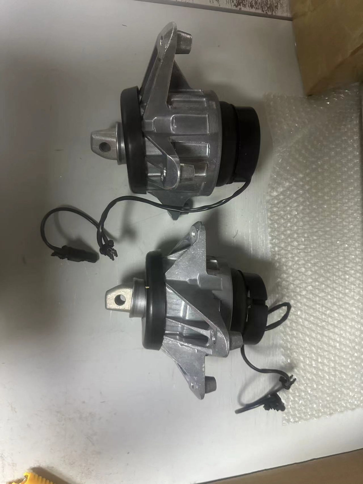1672407600 1672407700 Front Left Right Sides Engine Mounts for MERCEDES GLE W167