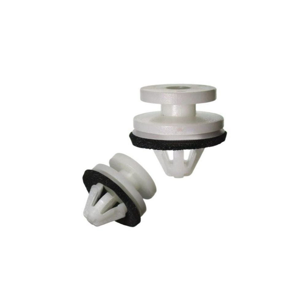 DYC500040 Wheel Arch Molding Clip for Land Rover LR3 LR4 05-13