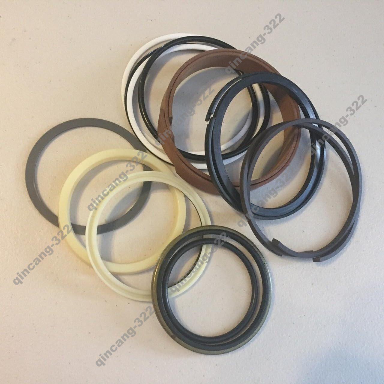 Bucket Cylinder Seal Kit LZ00496 for CASE Excavator CX460 Q
