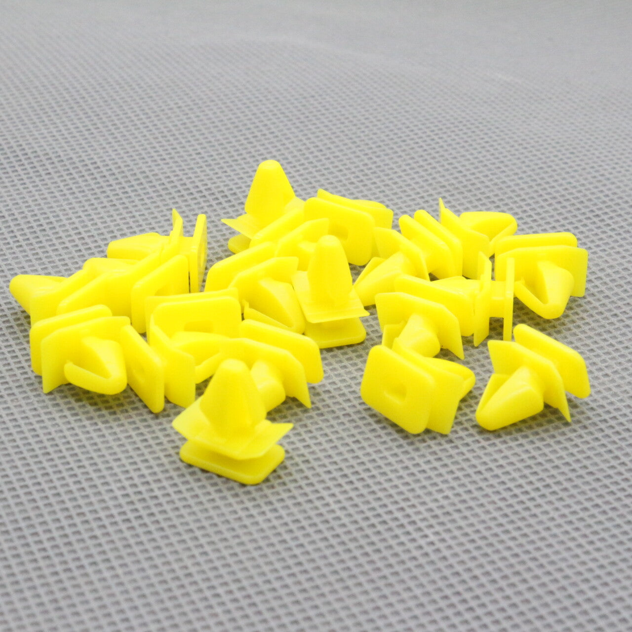 Side Moulding Flare Retainer Clip for Volvo 30622764, 20Pcs