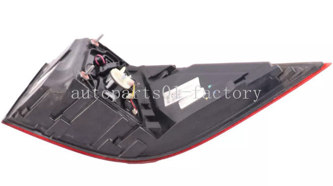 Rear Right Outer Taillight Rear Lamp for Mercedes-Benz W166 ML 2011-2015
