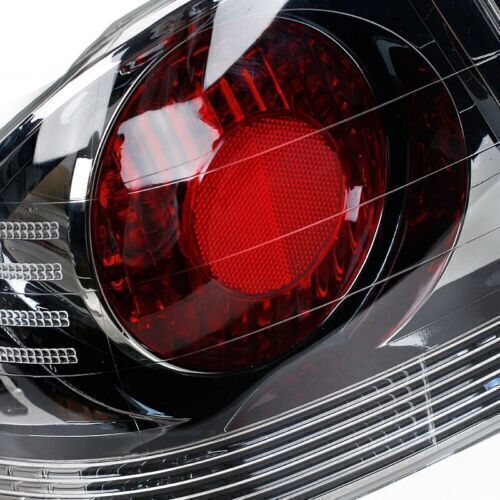 Suitable for new rear taillights without bulbs on for LEXUS IS200 IS300 2001-2005 models.