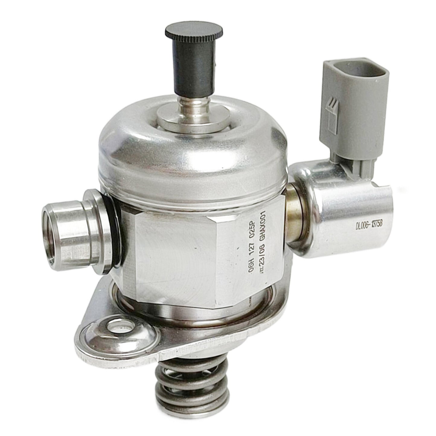 High-pressure fuel pump #06H127025P suitable for Golf , for Passat , for Tiguan , for Audi A3, A5, Q3, and TT.